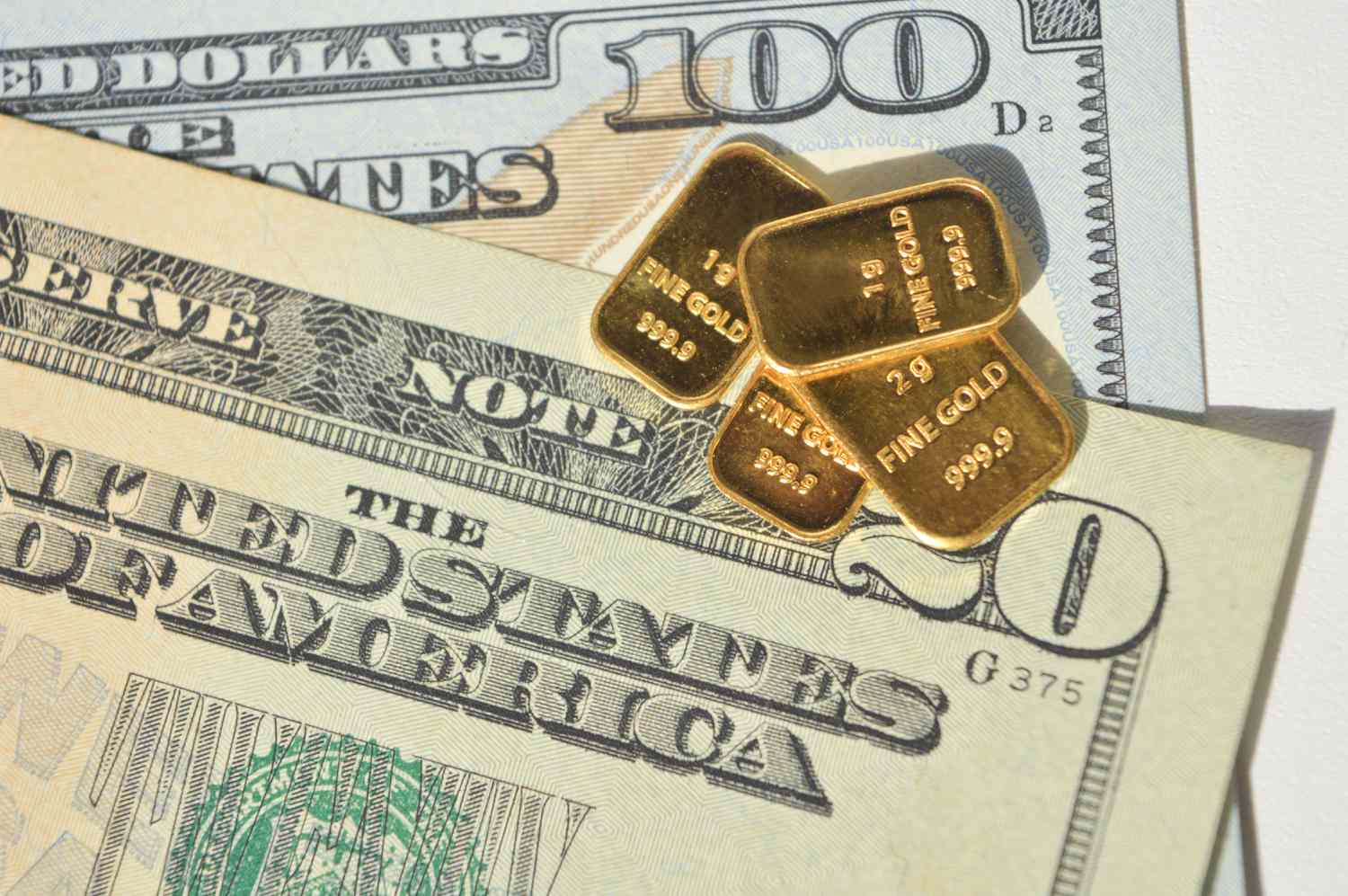 Gold Nosedives after Trump Victory